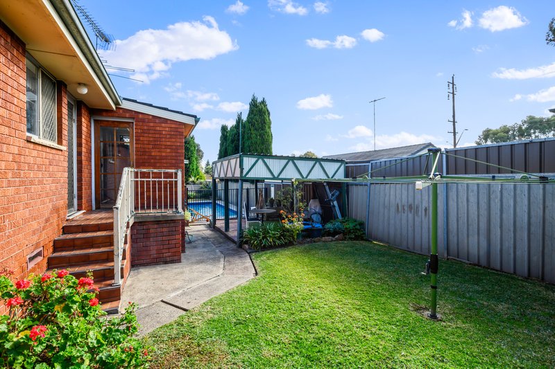 Photo - 15 Haywood Place, Greystanes NSW 2145 - Image 11