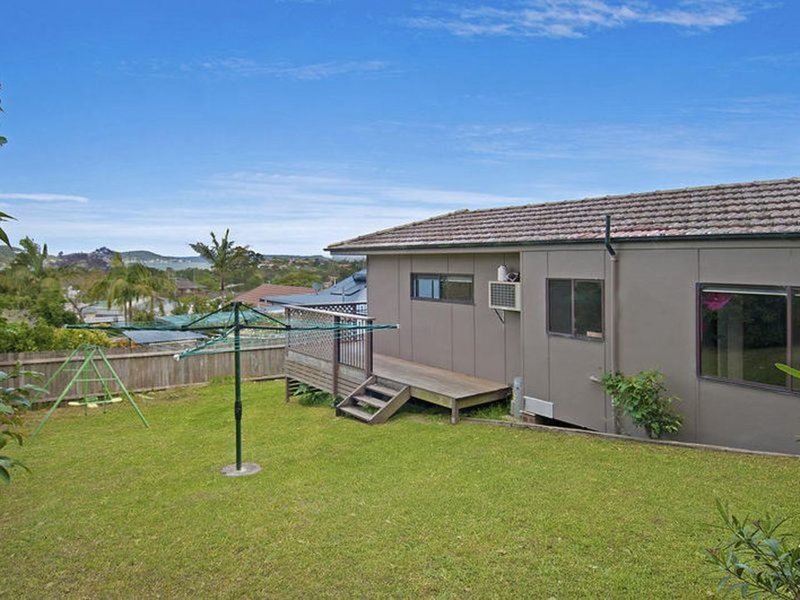 Photo - 15 Headlam Parade, Springfield NSW 2250 - Image 6