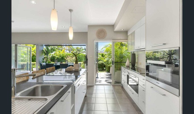 Photo - 15 Headland Road, Sapphire Beach NSW 2450 - Image 4