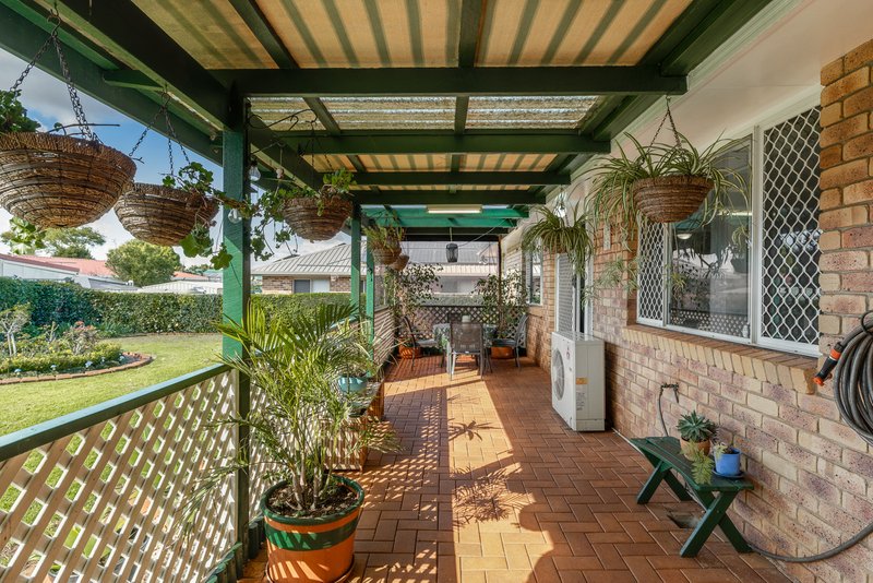 Photo - 15 Heather Street, Kearneys Spring QLD 4350 - Image 5