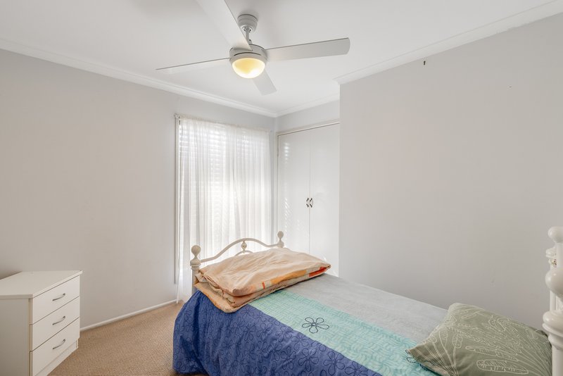 Photo - 15 Heather Street, Kearneys Spring QLD 4350 - Image 15