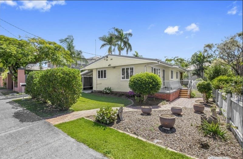 15 Heeb Street, Bundall QLD 4217