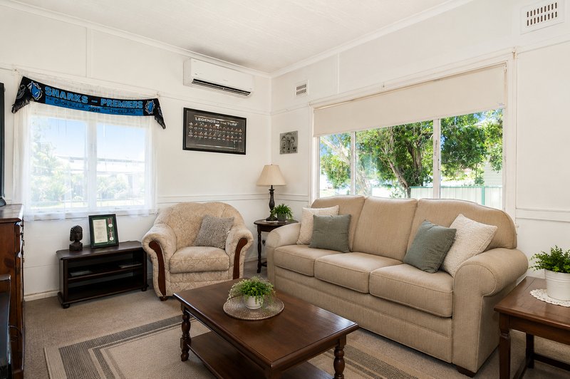 Photo - 1/5 Heininger Street, Dapto NSW 2530 - Image 2