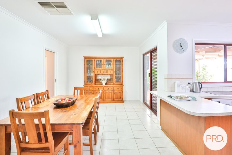 Photo - 15 Helen Court, Mildura VIC 3500 - Image 9