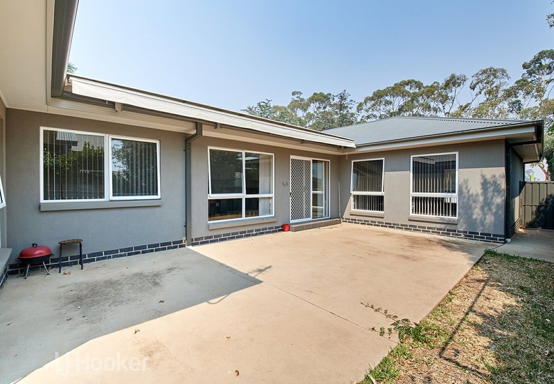 Photo - 15 Hely Avenue, Turvey Park NSW 2650 - Image 10