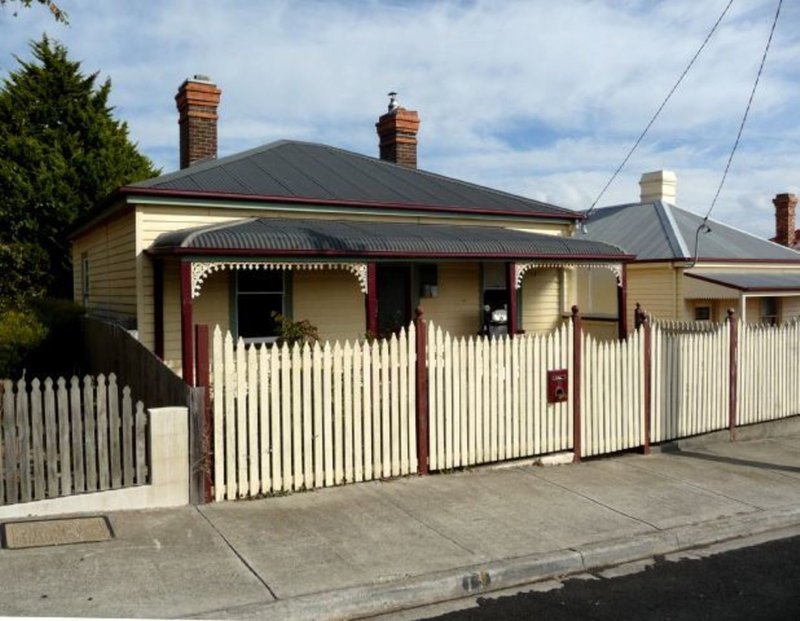 15 Henry Street, Devonport TAS 7310