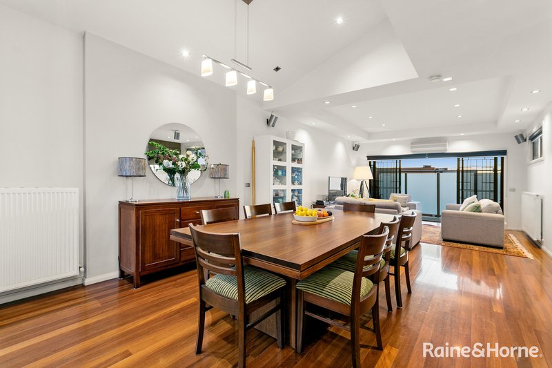 Photo - 15 Heriot Place, Williamstown VIC 3016 - Image 4