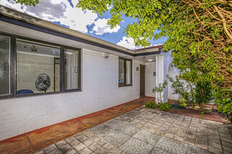 15 Hickson Avenue, Armadale WA 6112