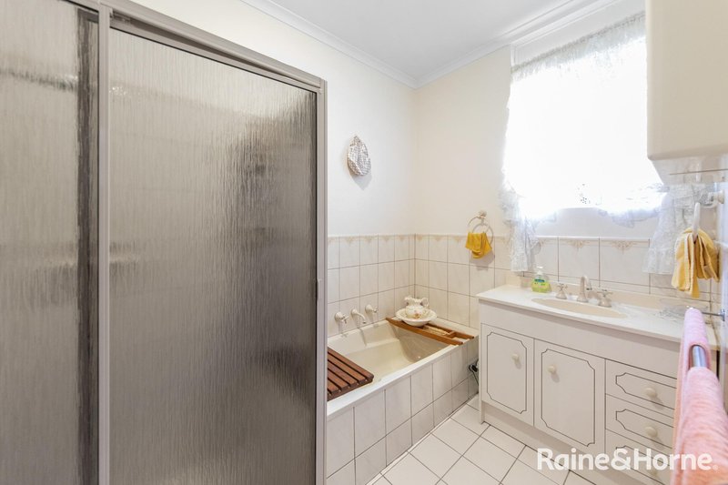 Photo - 15 Highwray Drive, Morphett Vale SA 5162 - Image 3