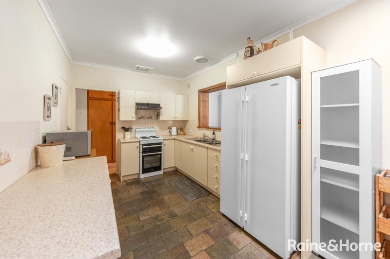 Photo - 15 Highwray Drive, Morphett Vale SA 5162 - Image 6