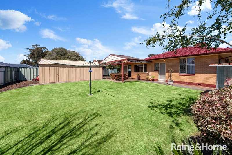 Photo - 15 Highwray Drive, Morphett Vale SA 5162 - Image 11