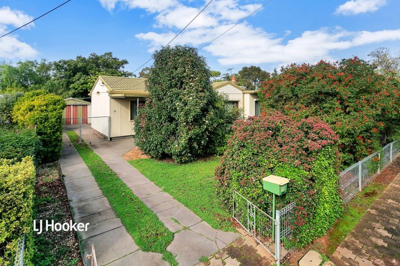 15 Hillburn Avenue, Windsor Gardens SA 5087