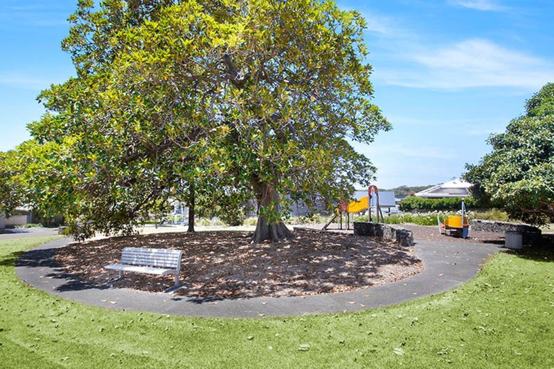 Photo - 15 Hinchinbrook Drive, Shell Cove NSW 2529 - Image 12