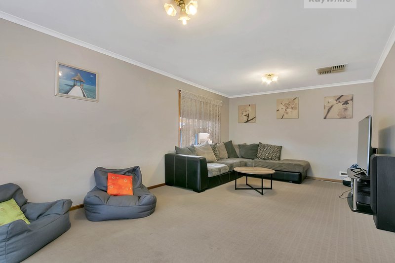 Photo - 15 Holmes Street, Willaston SA 5118 - Image 6