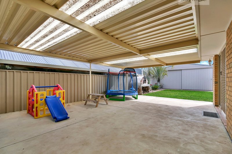 Photo - 15 Holmes Street, Willaston SA 5118 - Image 11