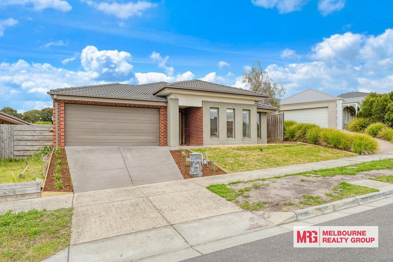 15 Homebush Avenue, Cranbourne East VIC 3977