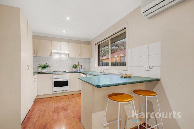 Photo - 1/5 Honeypot Close, Knoxfield VIC 3180 - Image 4