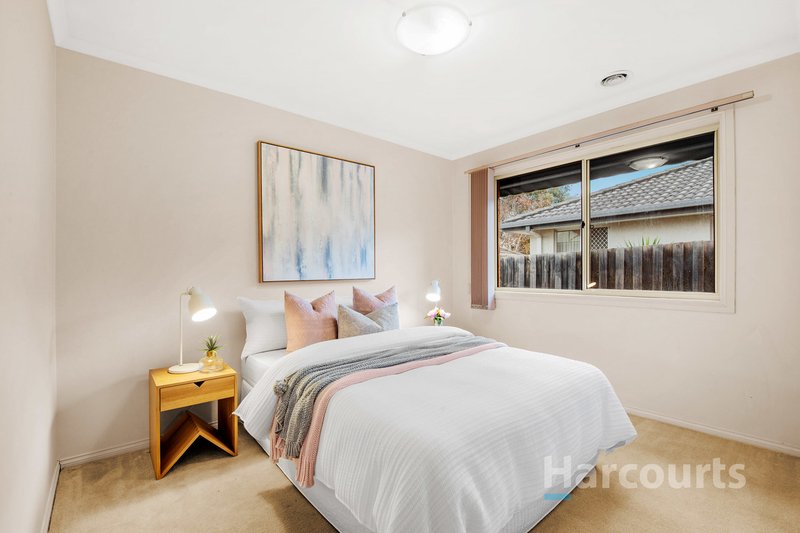 Photo - 1/5 Honeypot Close, Knoxfield VIC 3180 - Image 7