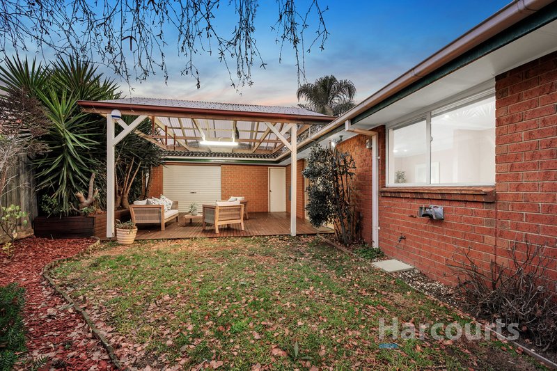 Photo - 1/5 Honeypot Close, Knoxfield VIC 3180 - Image 11