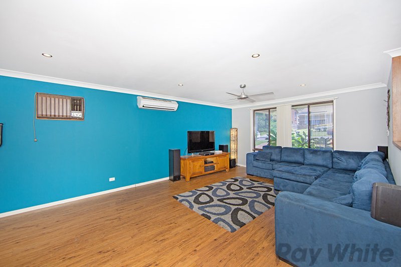 Photo - 15 Huene Avenue, Budgewoi NSW 2262 - Image 5