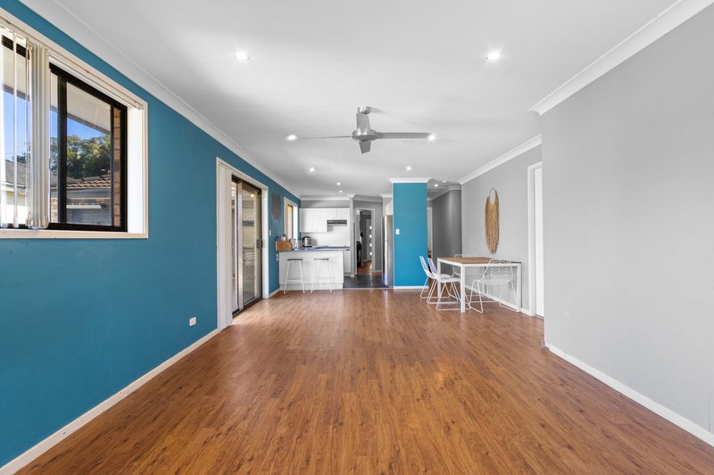 Photo - 15 Huene Avenue, Halekulani NSW 2262 - Image 5