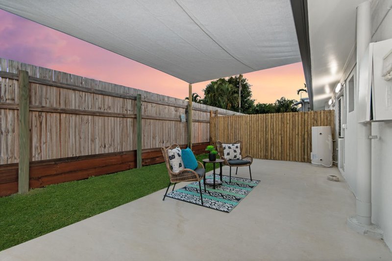 Photo - 1/5 Hugh Street, West End QLD 4810 - Image 7