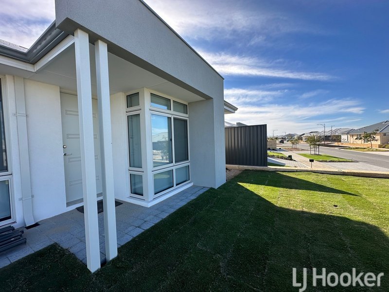 Photo - 15 Huntington Street, Madora Bay WA 6210 - Image 4