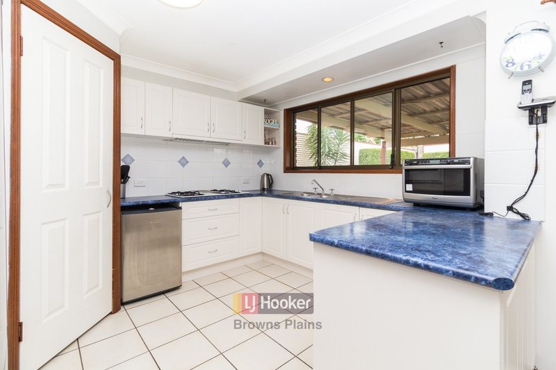 Photo - 15 Hydrabad Street, Regents Park QLD 4118 - Image 6