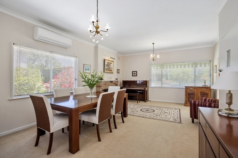 Photo - 15 Idaline Street, Collaroy Plateau NSW 2097 - Image 6