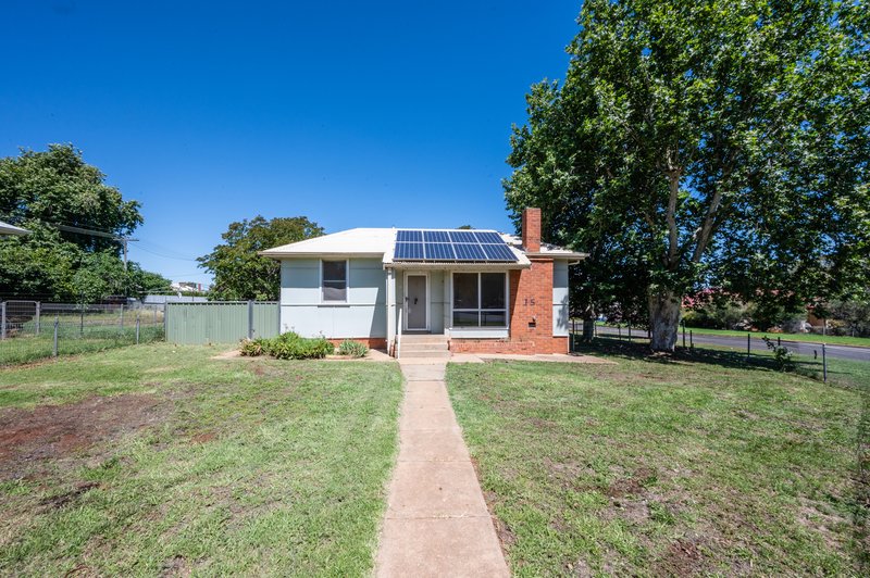 15 Illilliwa Street, Griffith NSW 2680