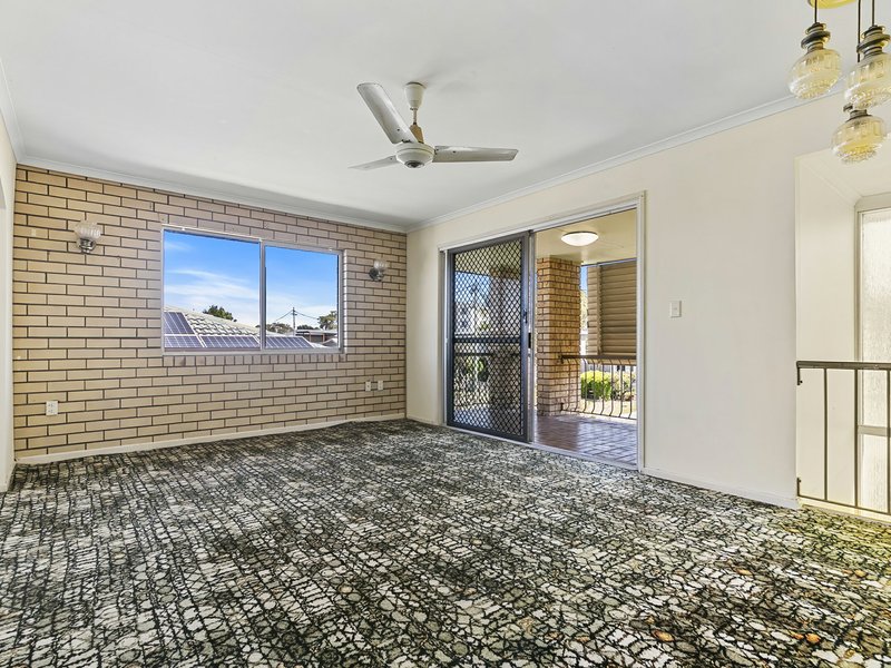 Photo - 15 Illoura Avenue, Bellara QLD 4507 - Image 12