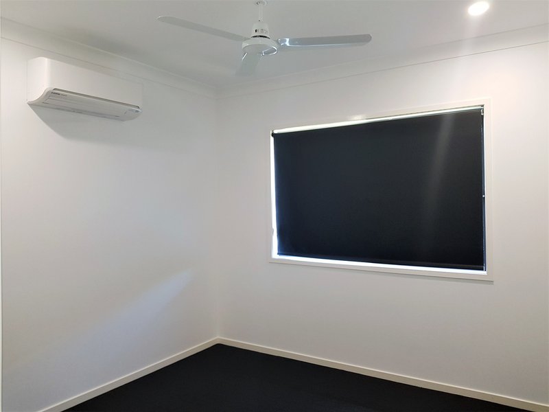 Photo - 15 Imperial Circuit, Eli Waters QLD 4655 - Image 15