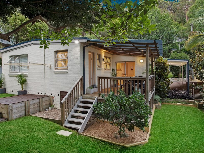 Photo - 15 Indura Road, North Narrabeen NSW 2101 - Image 5