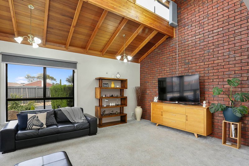 Photo - 15 Ingrid Place, Lara VIC 3212 - Image 4