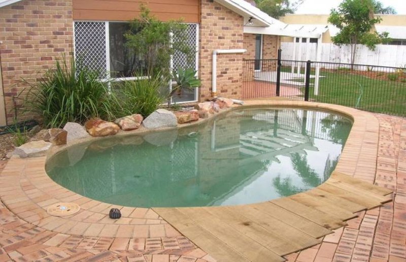 Photo - 15 Island Parade, Banksia Beach QLD 4507 - Image 2