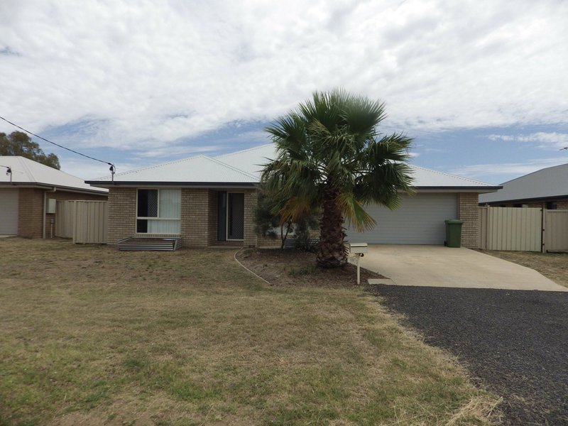 15 Ivy Street, Roma QLD 4455