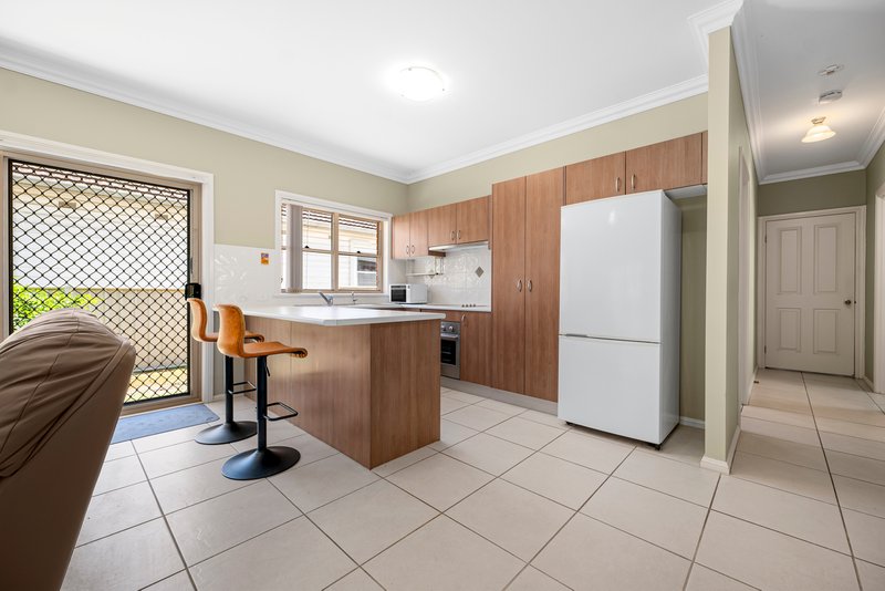 Photo - 1/5 Jacaranda Avenue, Raymond Terrace NSW 2324 - Image 4