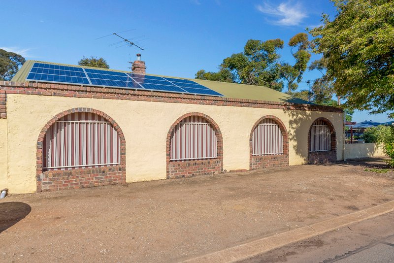 Photo - 15 Jarvis Street, Willaston SA 5118 - Image 14