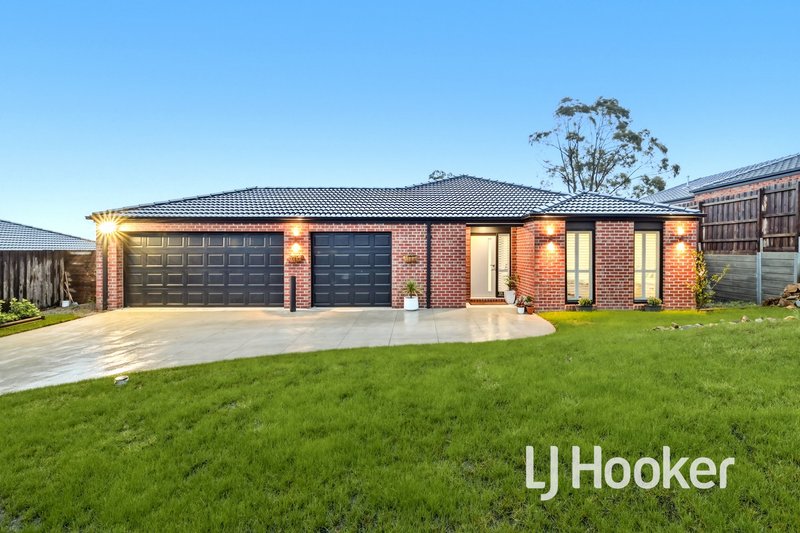 Photo - 15 Jasmine Street, Bunyip VIC 3815 - Image 1