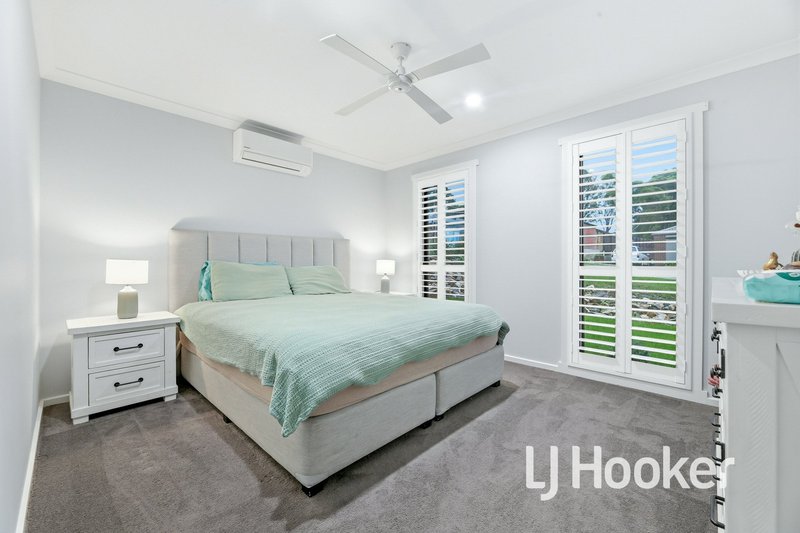 Photo - 15 Jasmine Street, Bunyip VIC 3815 - Image 7