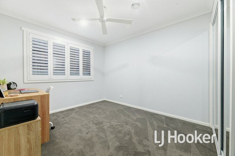 Photo - 15 Jasmine Street, Bunyip VIC 3815 - Image 12