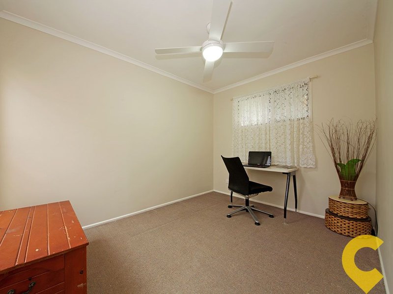 Photo - 15 Jillian Street, Kallangur QLD 4503 - Image 8