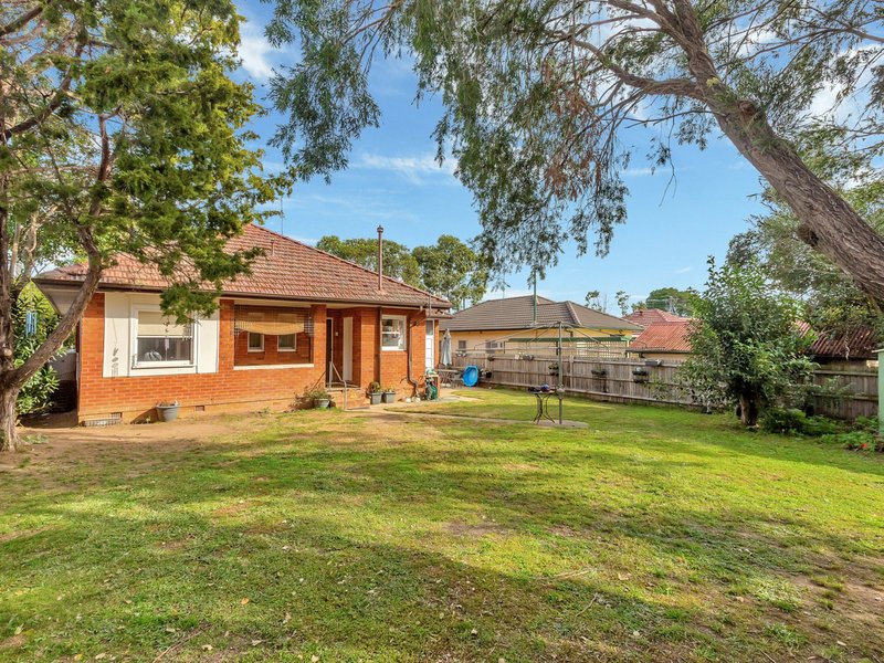 Photo - 15 Jipp Street, Penrith NSW 2750 - Image 9