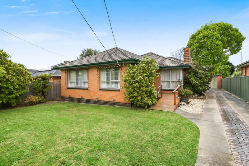 15 Joan Crescent, Burwood East VIC 3151