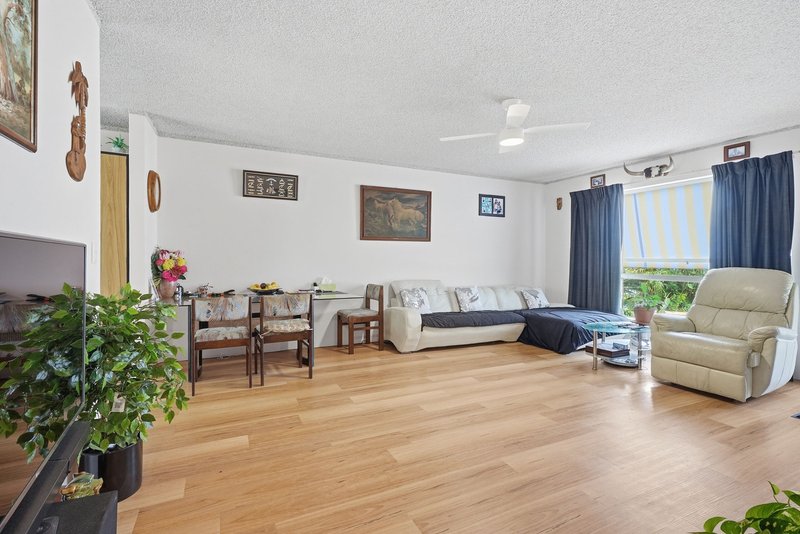 Photo - 1/5 Jodie Street, Tugun QLD 4224 - Image 3