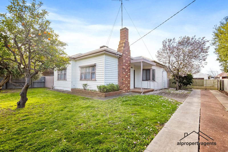 Photo - 15 John Street, Horsham VIC 3400 - Image 1