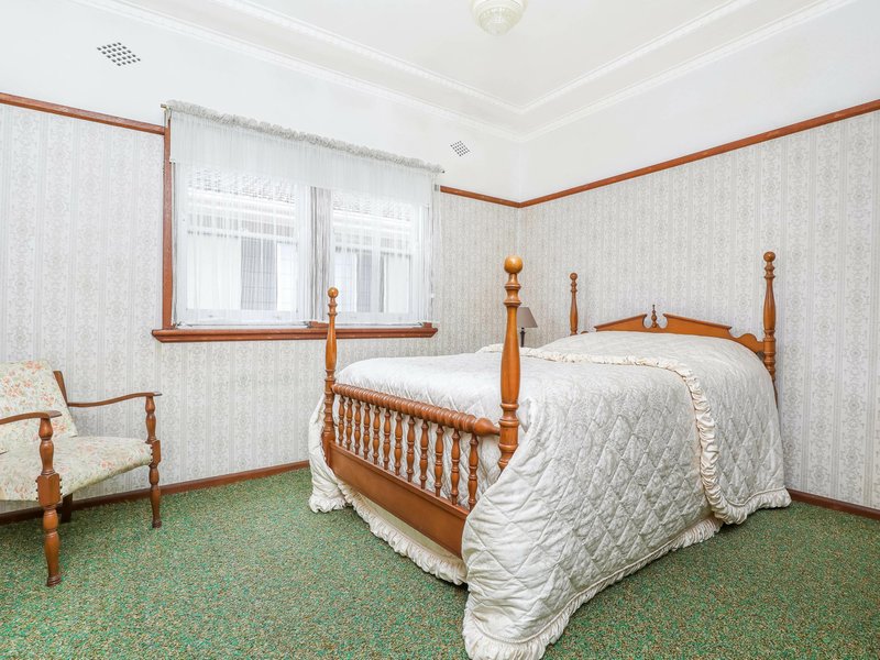 Photo - 15 John Street, Towradgi NSW 2518 - Image 6