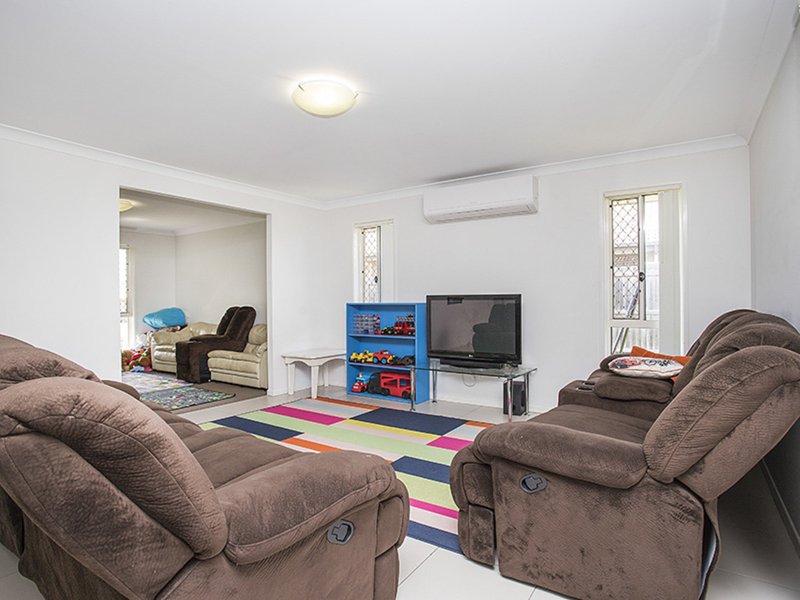 Photo - 15 Jones Court, Caboolture QLD 4510 - Image 5