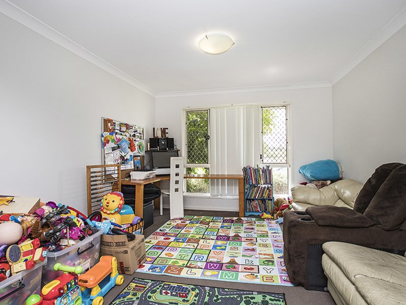 Photo - 15 Jones Court, Caboolture QLD 4510 - Image 6