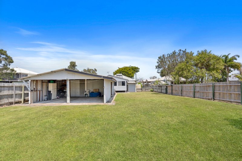 Photo - 15 Joyce Street, Coopers Plains QLD 4108 - Image 2